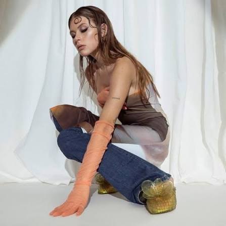 studio portrait